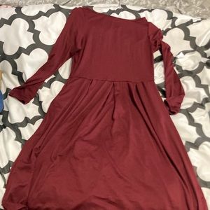 Dark red 24/7 light thin dress with pockets